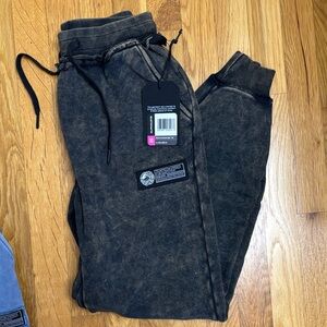 Alphalete Black Joggers